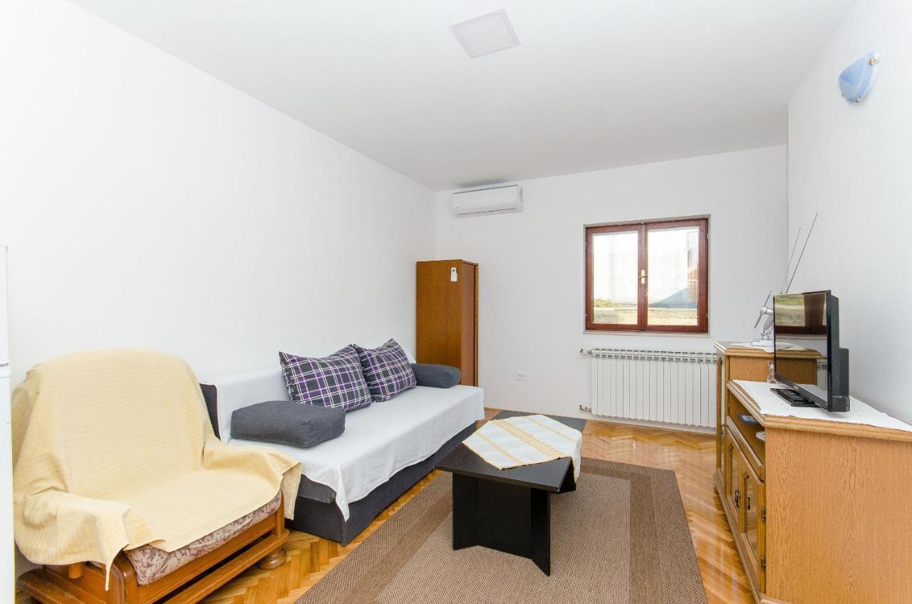 Apartment Marinko